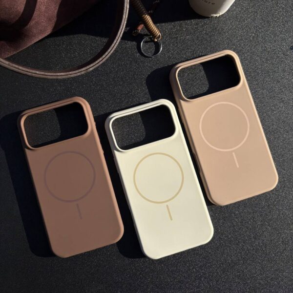 قاب سیلیکونی مگ سیف رنگ ترند😍💯 آیفون 1