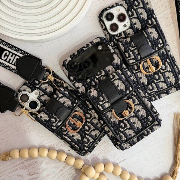 قاب کریستین دیور کیفی آیفون 1